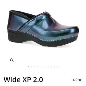 Dansko Women's XP 2.0 Clogs - Chill Colorshift Patent - Limited edition Size 37